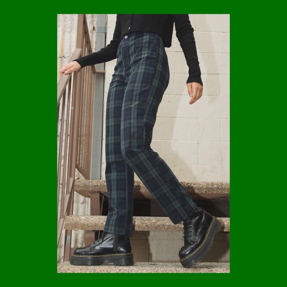 Brandy Melville pants!